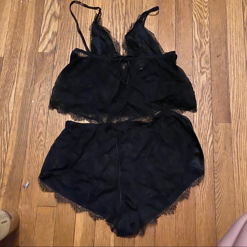 Victoria's Secret Lacey Two Piece Lingerie Set - Picture 6 of 10